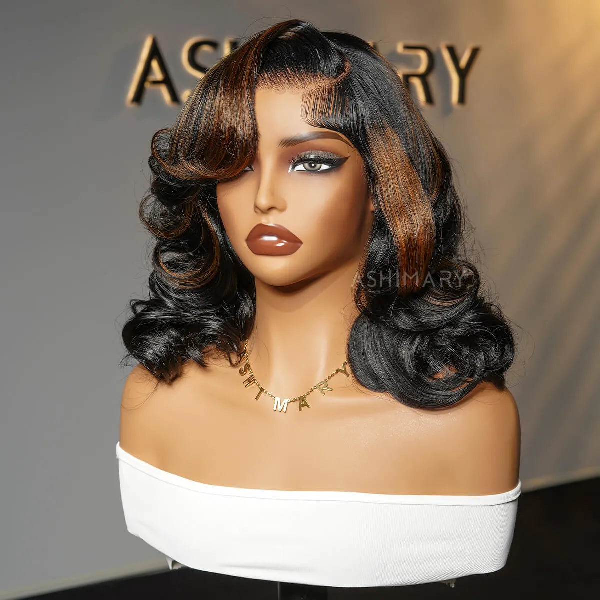 Black Camarel Blonde Highlights Pre-Styled Bouncy Body Wave Glueless Side Part Layer Wavy Bob Wig With Baby Hair - Image 10