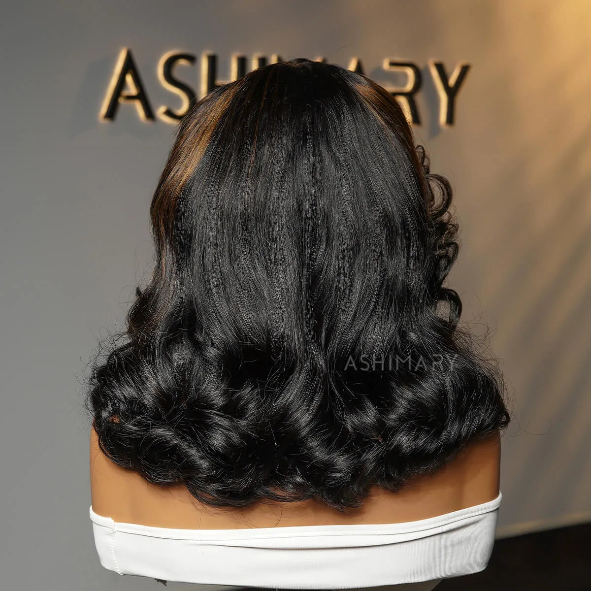 Black Camarel Blonde Highlights Pre-Styled Bouncy Body Wave Glueless Side Part Layer Wavy Bob Wig With Baby Hair - Image 12